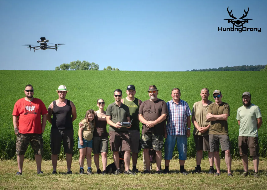 Sbírka na dron_huntingdrony